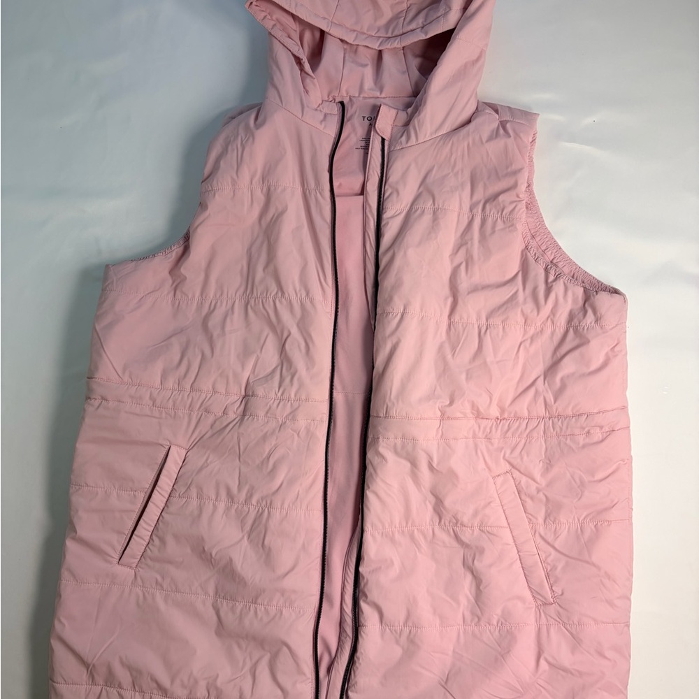 Torrid Active Light Pink Puffer Vest.